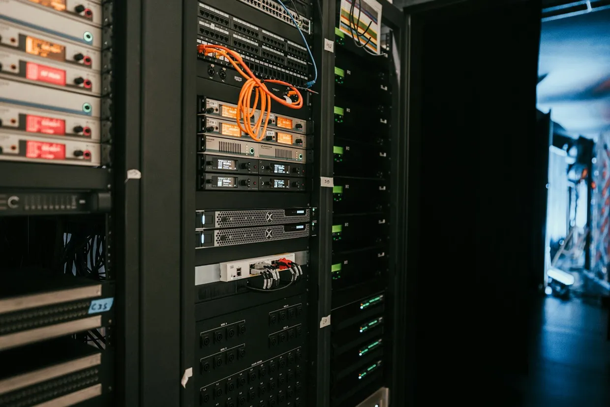 Racks de servidores en un data center