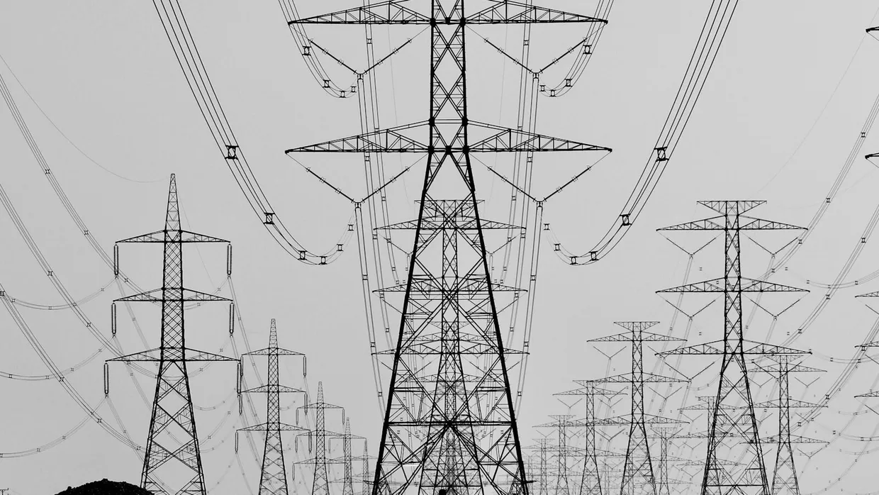 Líneas de transmisión eléctrica de alta tensión